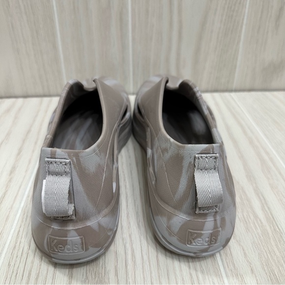 Keds Women's The Future Eva Swirl Waterproof Slip ons Lightweight Sneakers Sz 7 - Picture 2 of 6